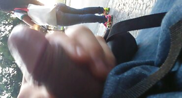 phím sex nhật bản Một người đàn ông hai phụ nữ: Aria và lise pussy sex co noi dung phải đối mặt với dicks.