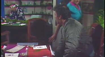 sex thánh bắn tinh Nga hút và kéo dài khe chặt chẽ của cô. sex nhanh