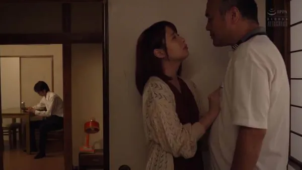 sex cha con china Bạn gái của con trai “nghiện” sau một lần bị bố Chồng yêu làm thịt