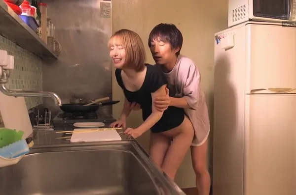 phim sex hầu gái Chị dâu mất nết về quê chơi rồi làm tình với cậu em chồng